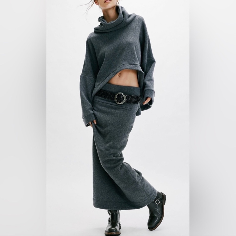 NWT Free People Milley Reversible Set in Steel size Large $128